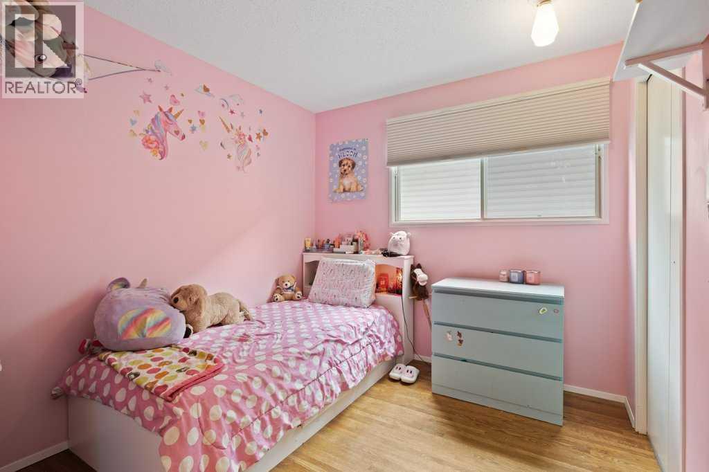 Single Family House Bungalow for Sale in  Bracewood Road SW Braeside Calgary 