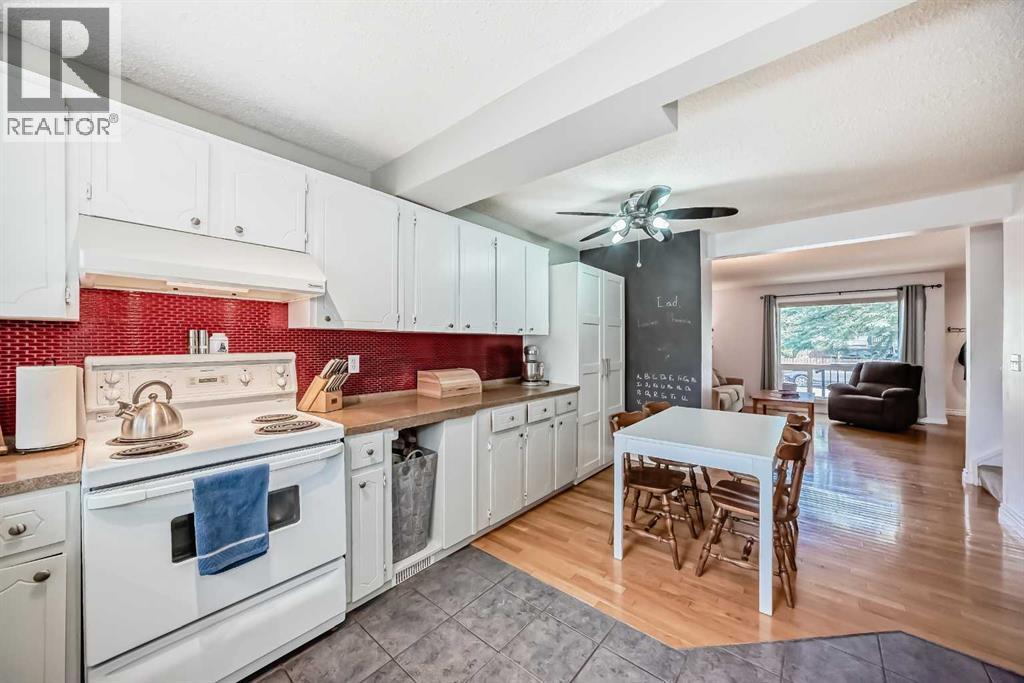 Photo 6 of 16 7205 4 Street Ne, Calgary AB