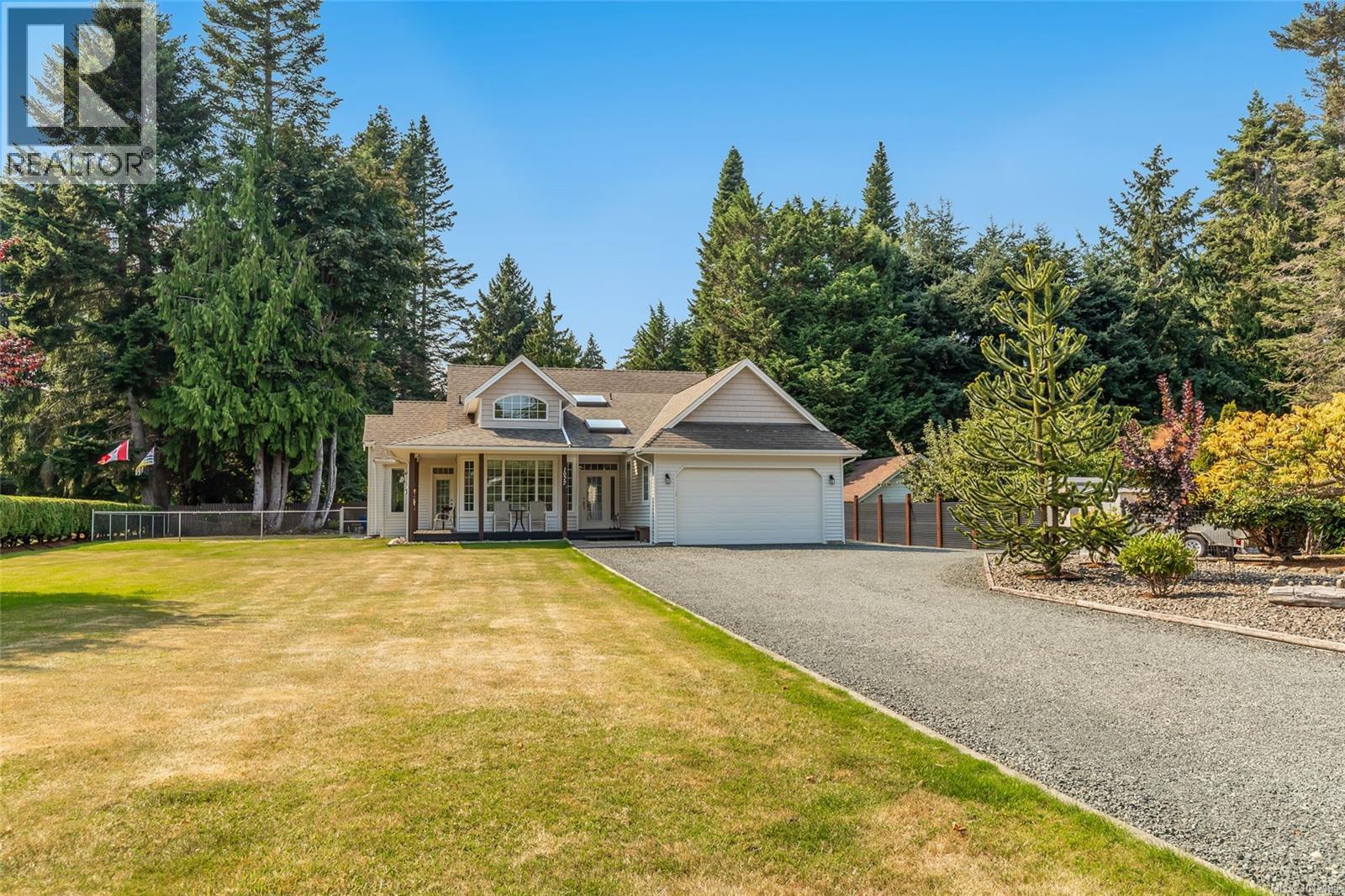 Photo 1 of 1077 Forgotten Dr, Parksville BC