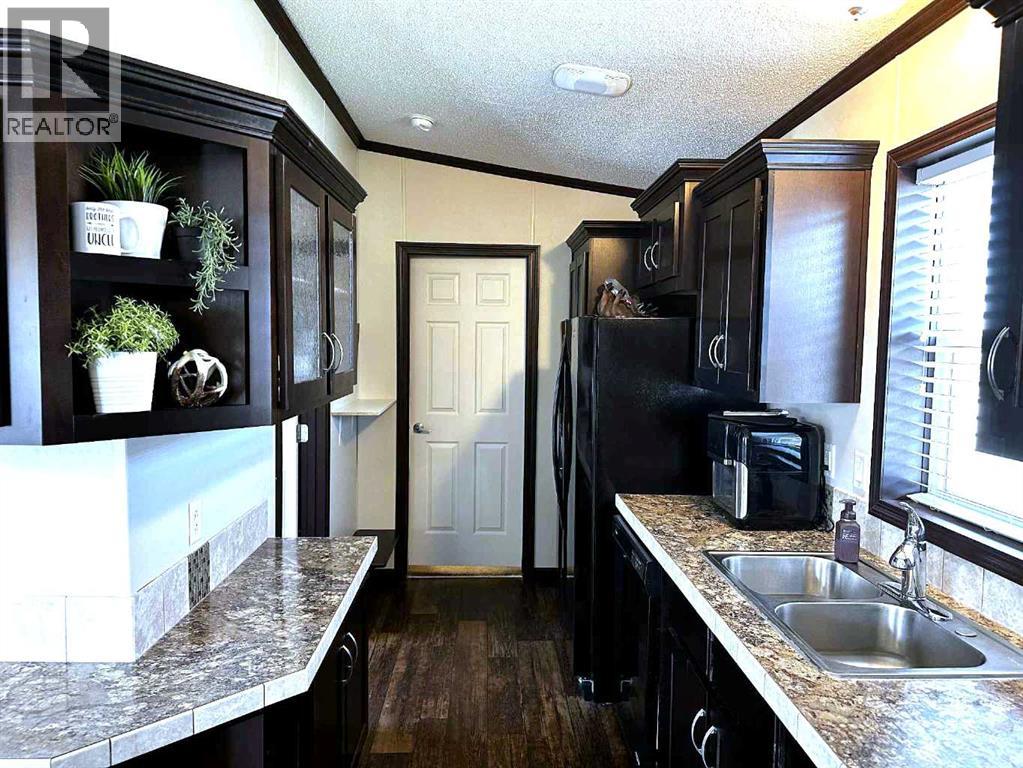 Photo 14 of 46 Mckay Place, Blackfalds AB