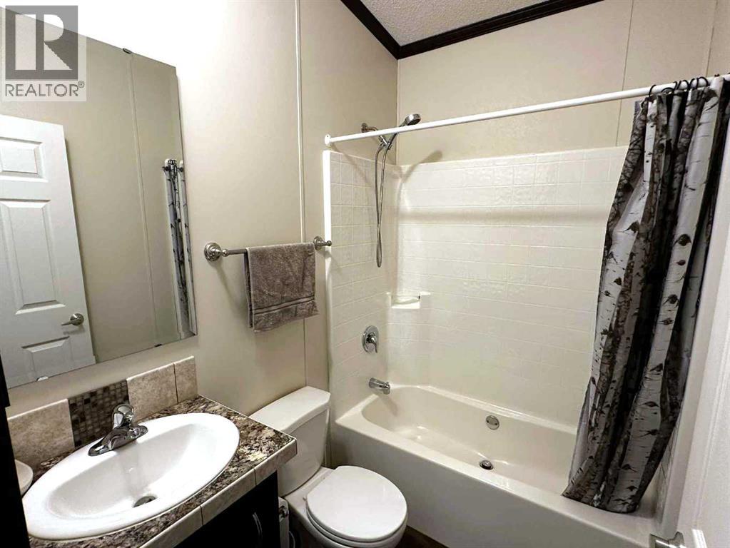 Photo 24 of 46 Mckay Place, Blackfalds AB