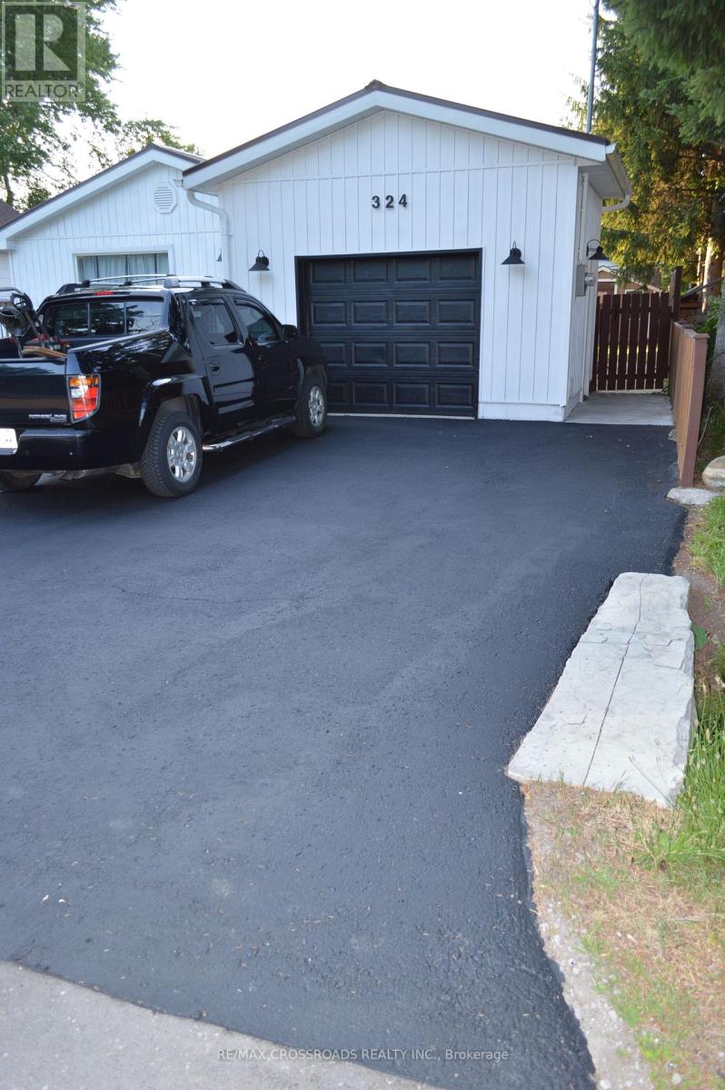 Photo 5 of 324 Tampa Drive, Georgina ON