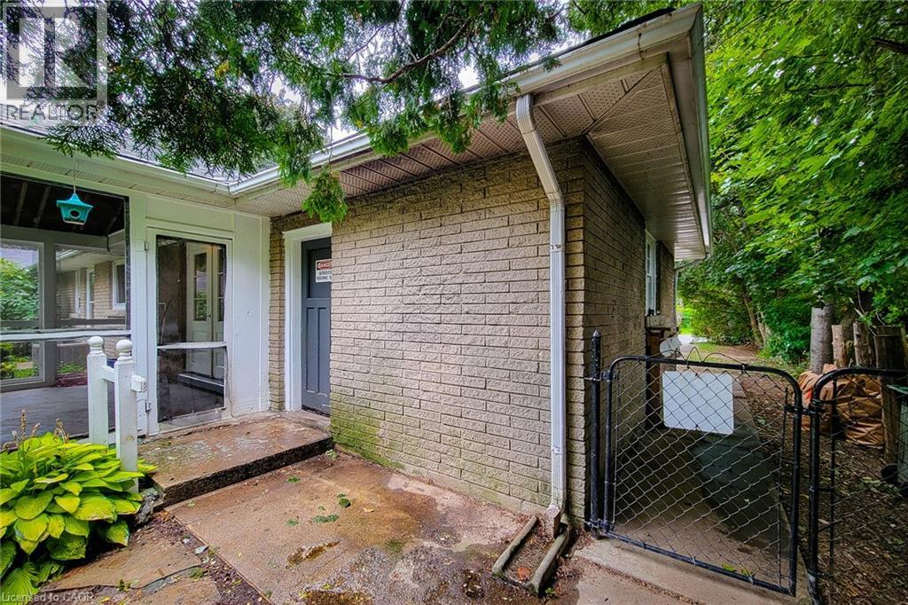 Photo 11 of 371 Robina Road, Ancaster ON