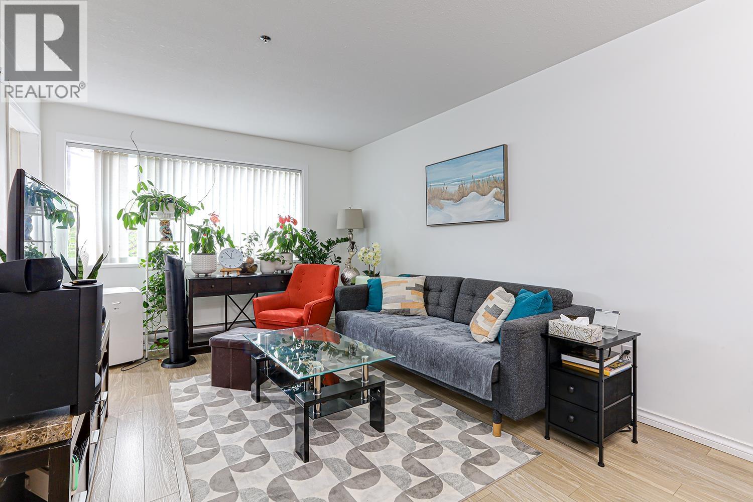 Photo 4 of 614 1310 Cariboo Street, New Westminster BC