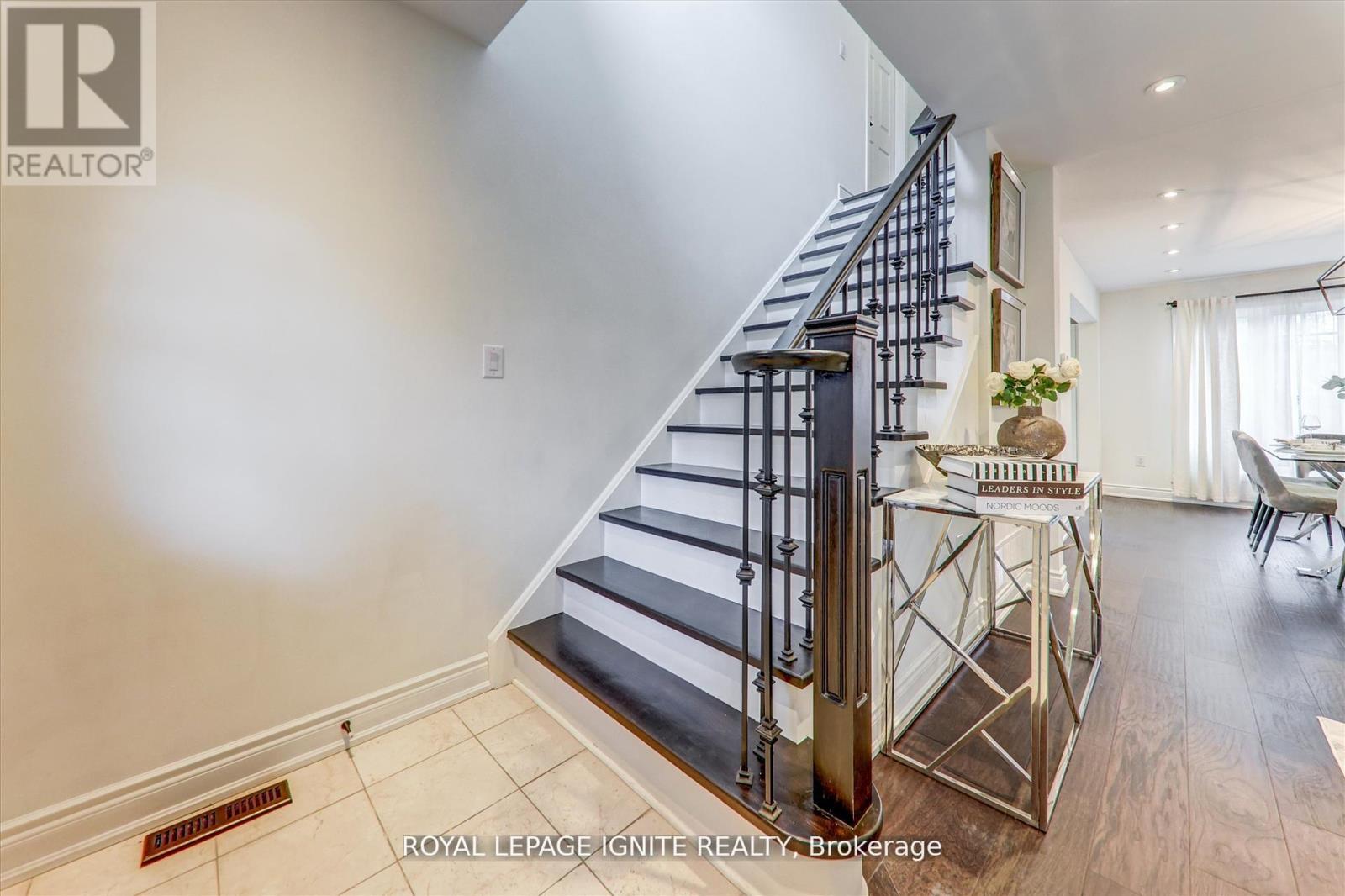 Photo 17 of 7226 Torrisdale Lane, Mississauga ON