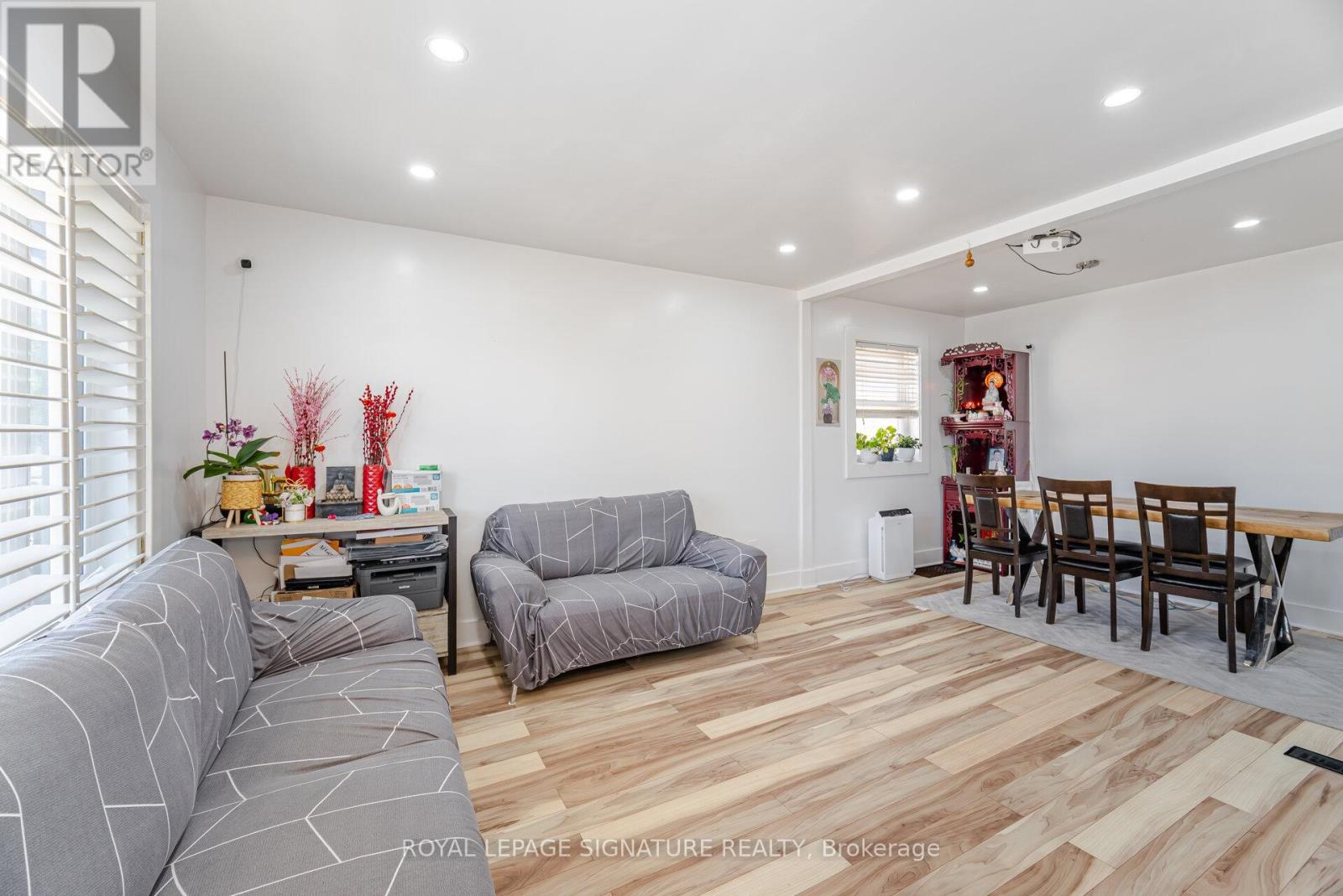 25 HANDEL STREET - 6