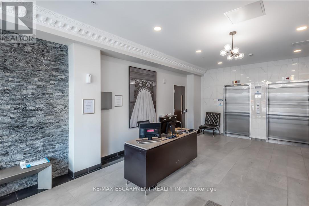 Photo 10 of 705 112 King Street E, Hamilton ON