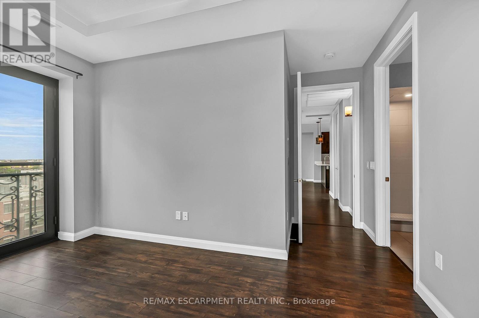 Photo 32 of 705 112 King Street E, Hamilton ON