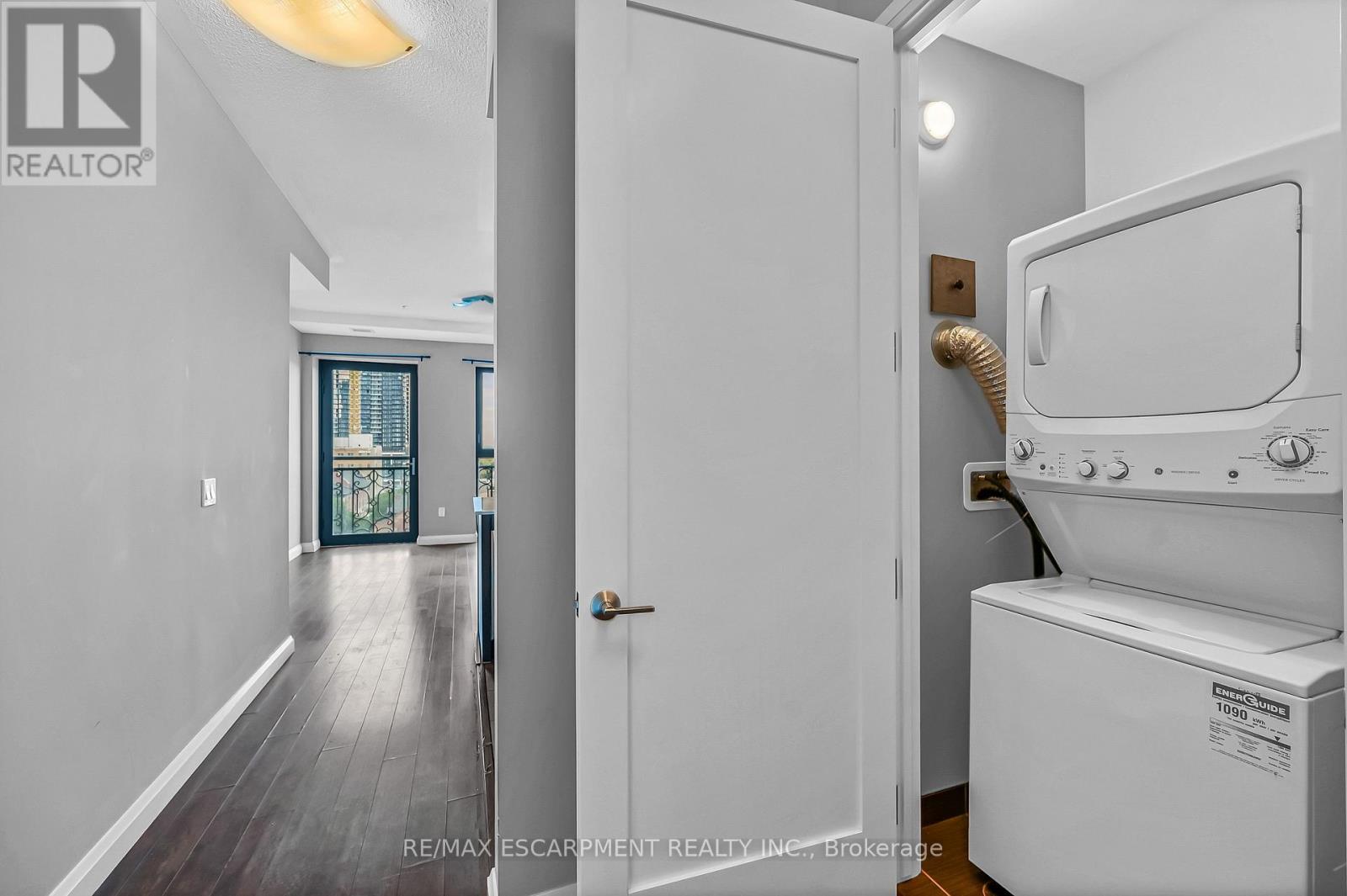 Photo 39 of 705 112 King Street E, Hamilton ON