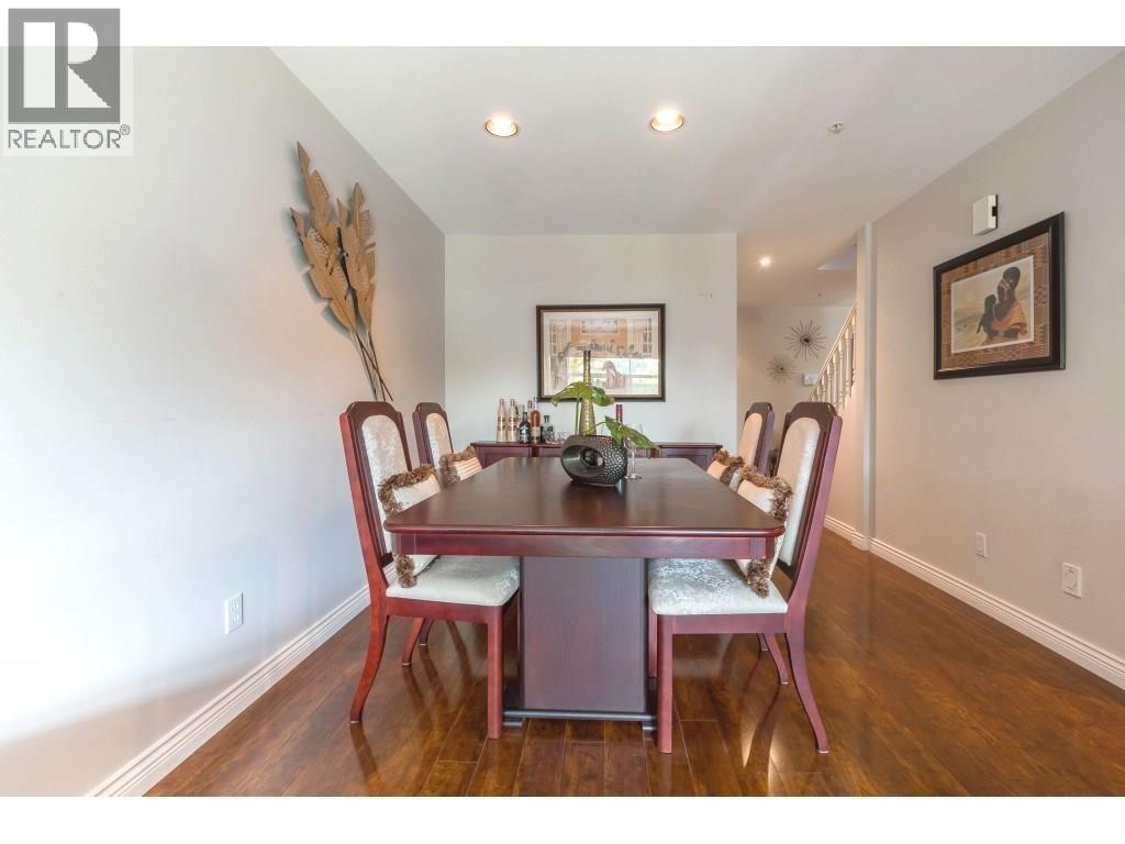 Photo 10 of 53 758 Riverside Drive, Port Coquitlam BC