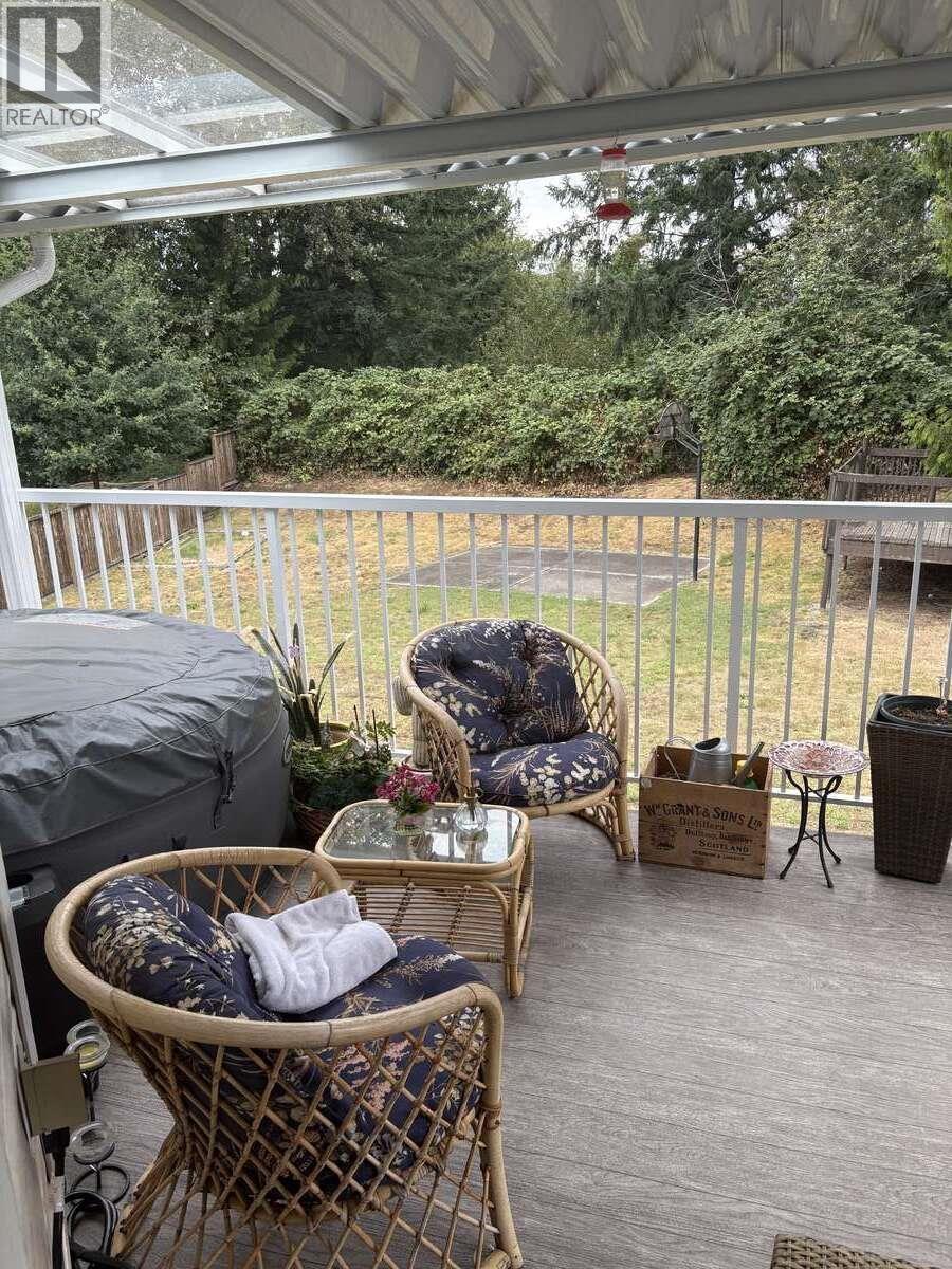 12400 NIKOLA STREET, Pitt Meadows
