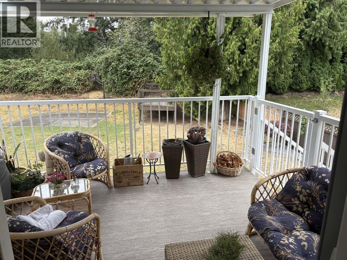 12400 NIKOLA STREET, Pitt Meadows
