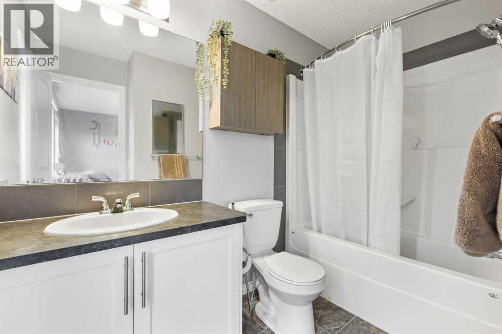 Single Family House for Sale in  Copperpond Parade SE Copperfield Calgary 