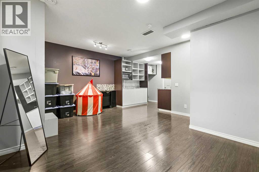 Single Family House for Sale in  Copperpond Parade SE Copperfield Calgary 