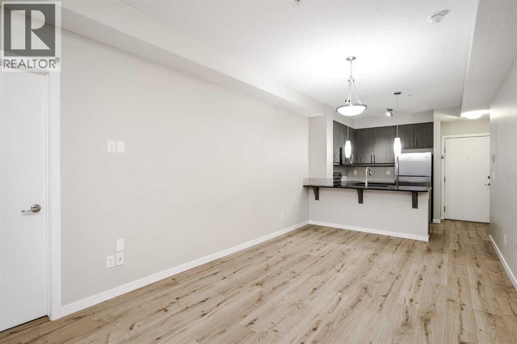 Photo 10 of 205 402 Marquis Lane Se, Calgary AB