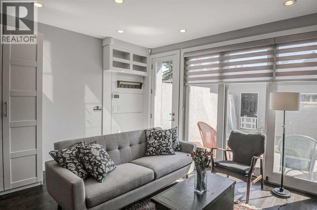 Photo 11 of 1623 Westmount Road Nw, Calgary AB