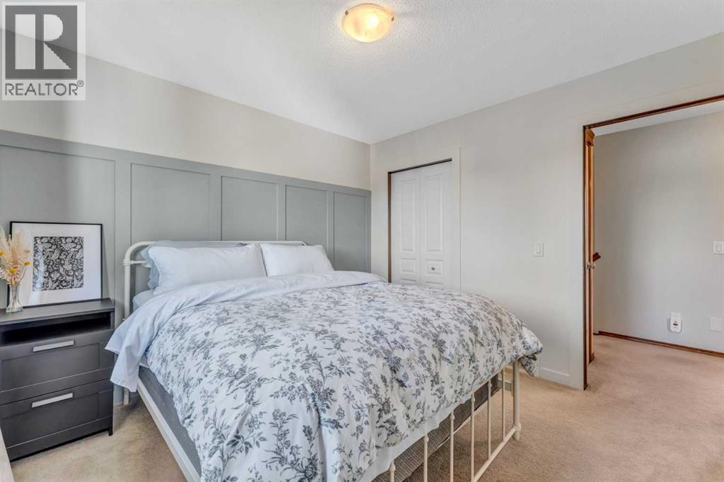 Single Family House for Sale in  Elgin Avenue SE McKenzie Towne Calgary 