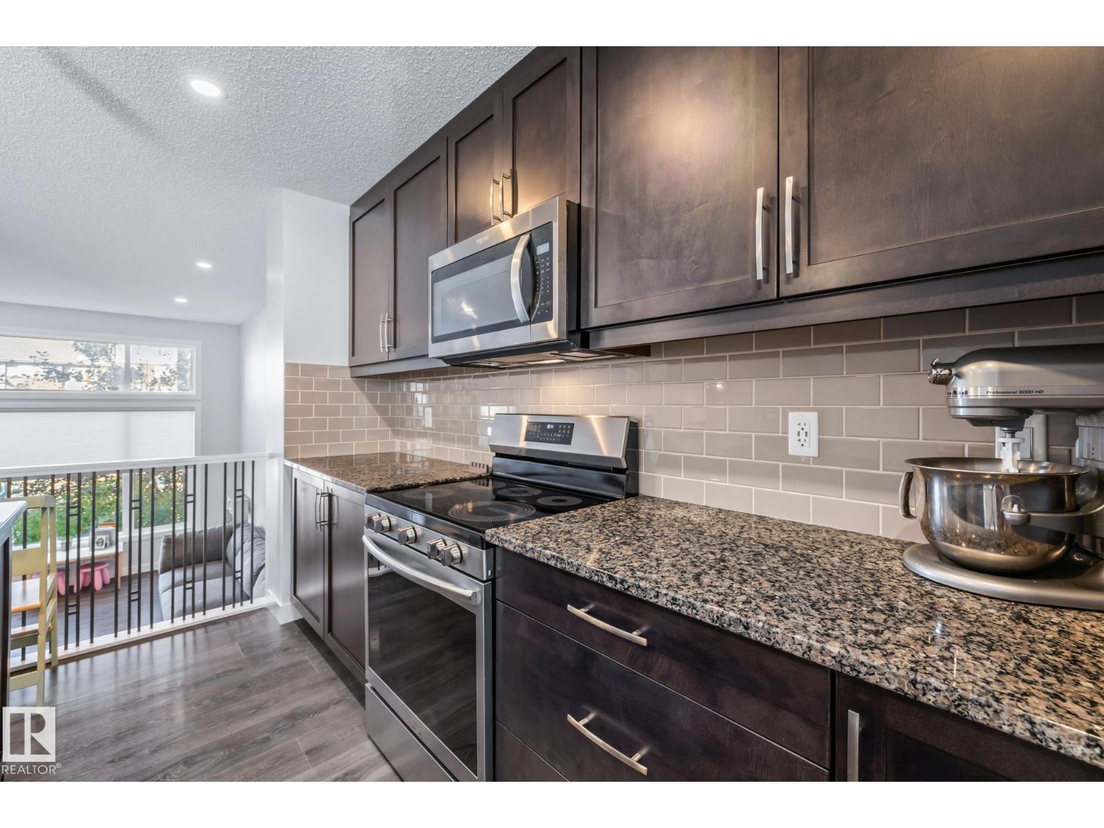 Photo 14 of 9655 225 St Nw, Edmonton AB