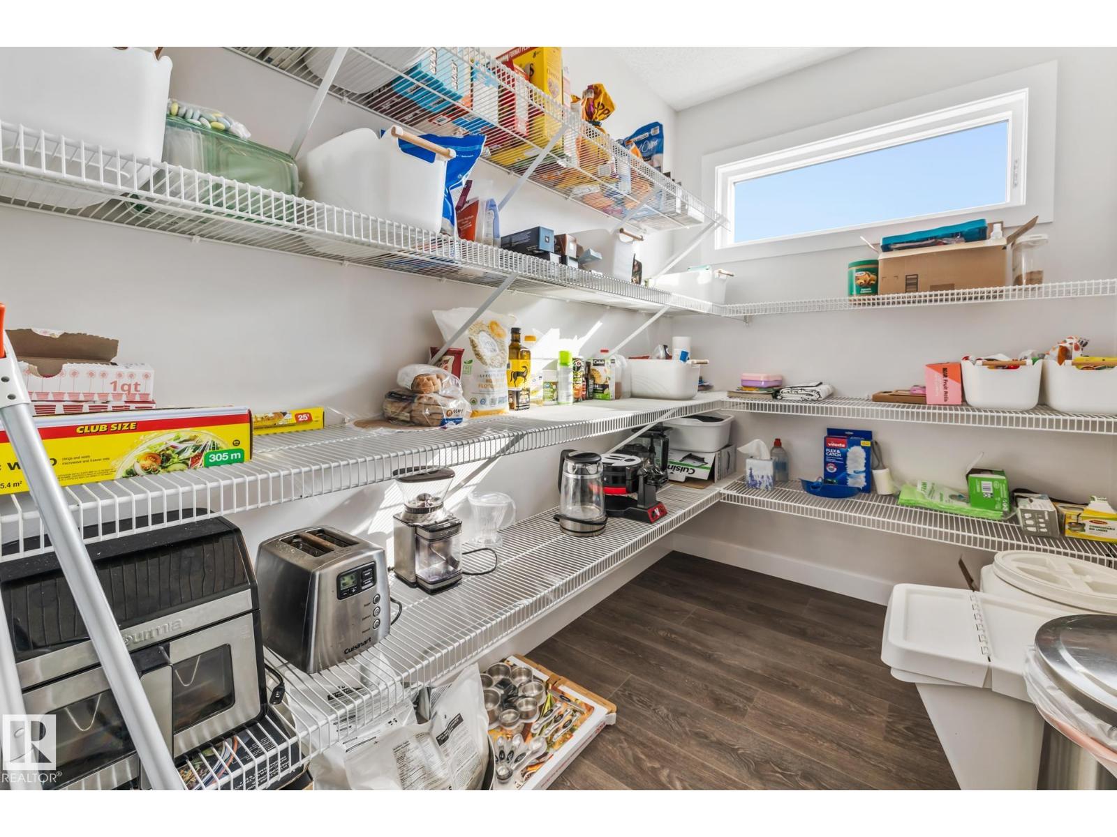 Photo 15 of 9655 225 St Nw, Edmonton AB