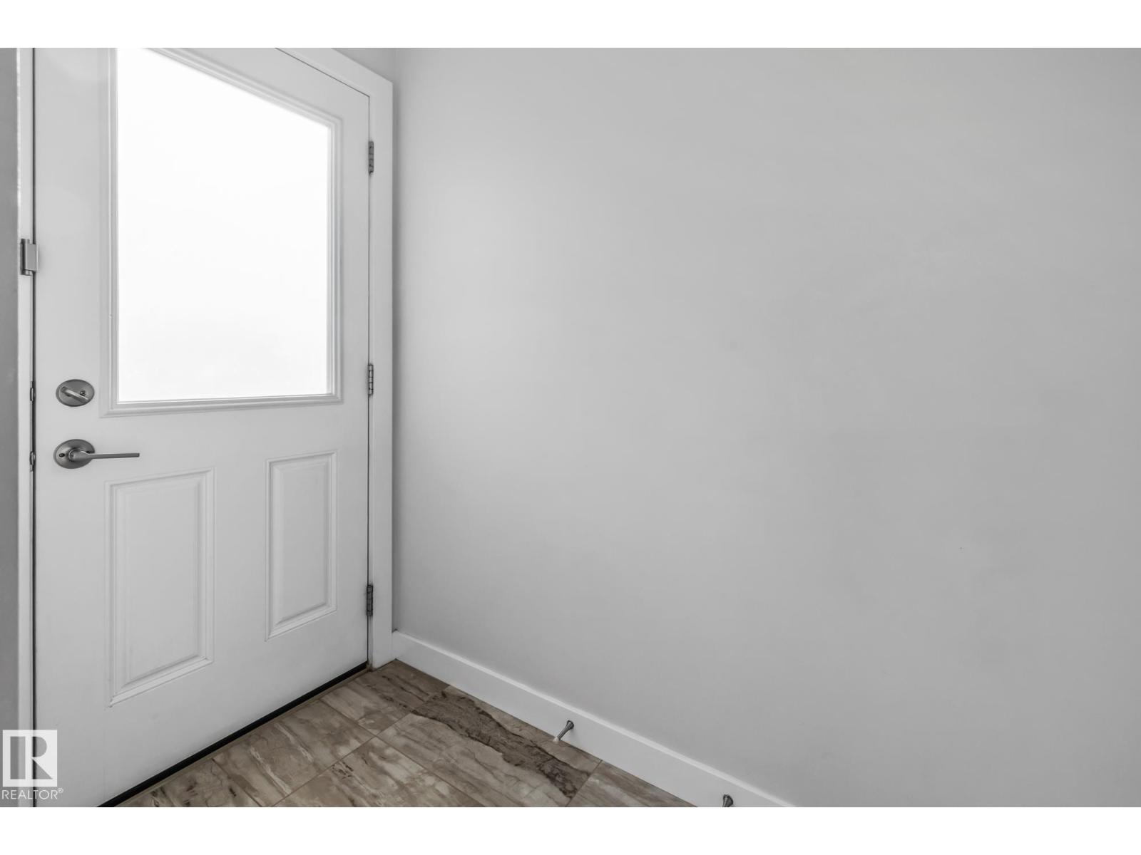 Photo 19 of 9655 225 St Nw, Edmonton AB