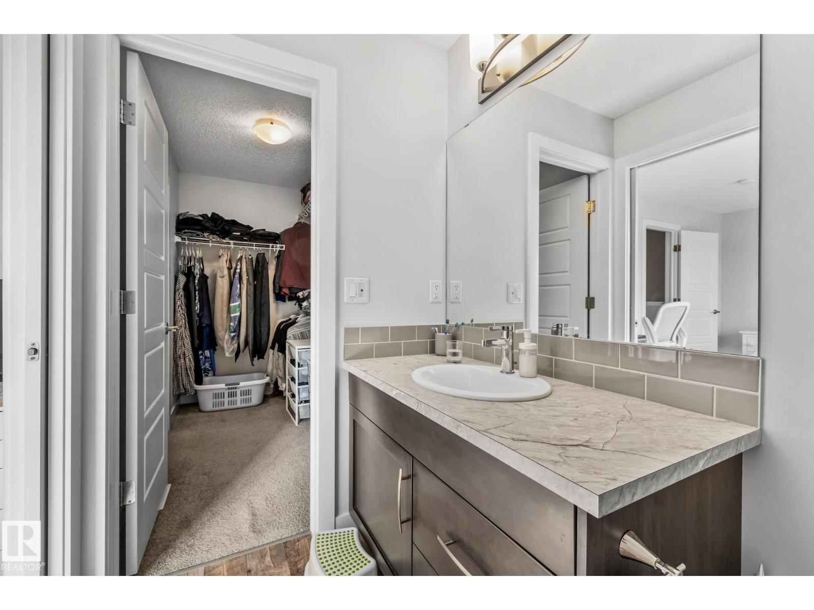 Photo 24 of 9655 225 St Nw, Edmonton AB
