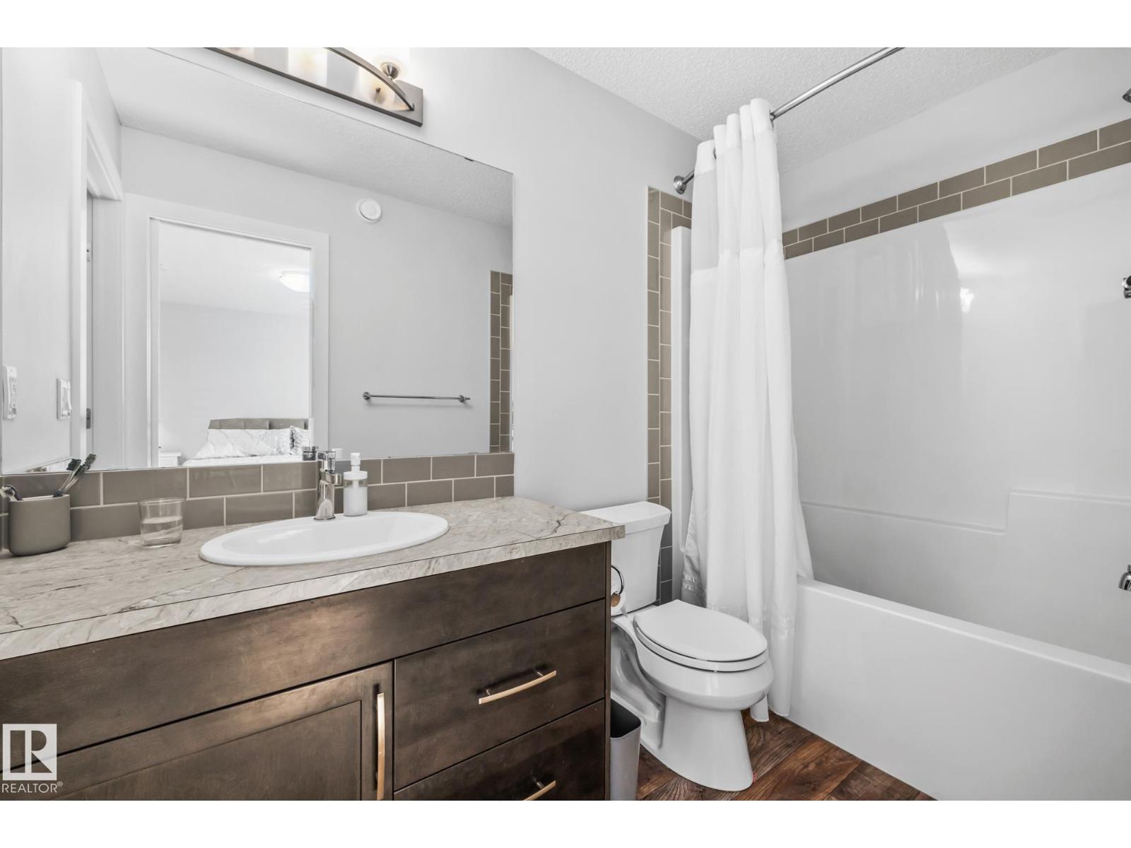 Photo 25 of 9655 225 St Nw, Edmonton AB