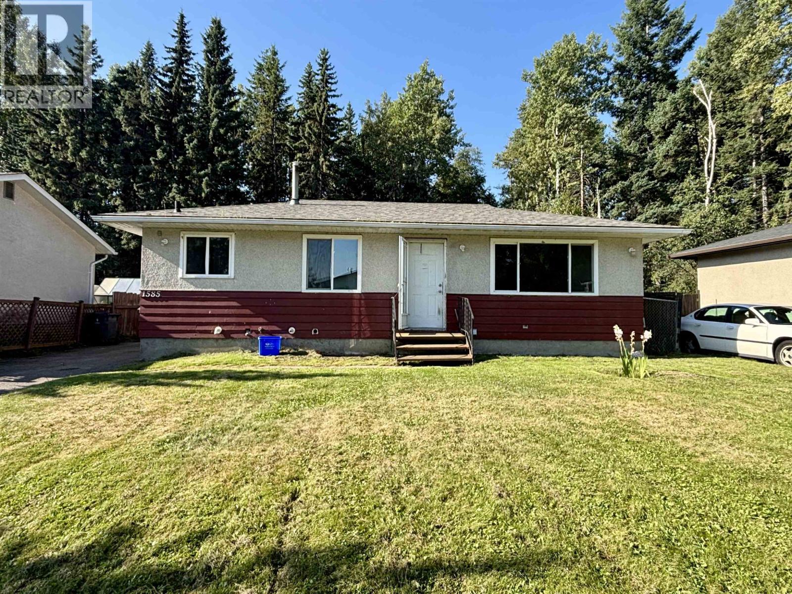 Photo 1 of 1585 Pearson Avenue, Prince George BC