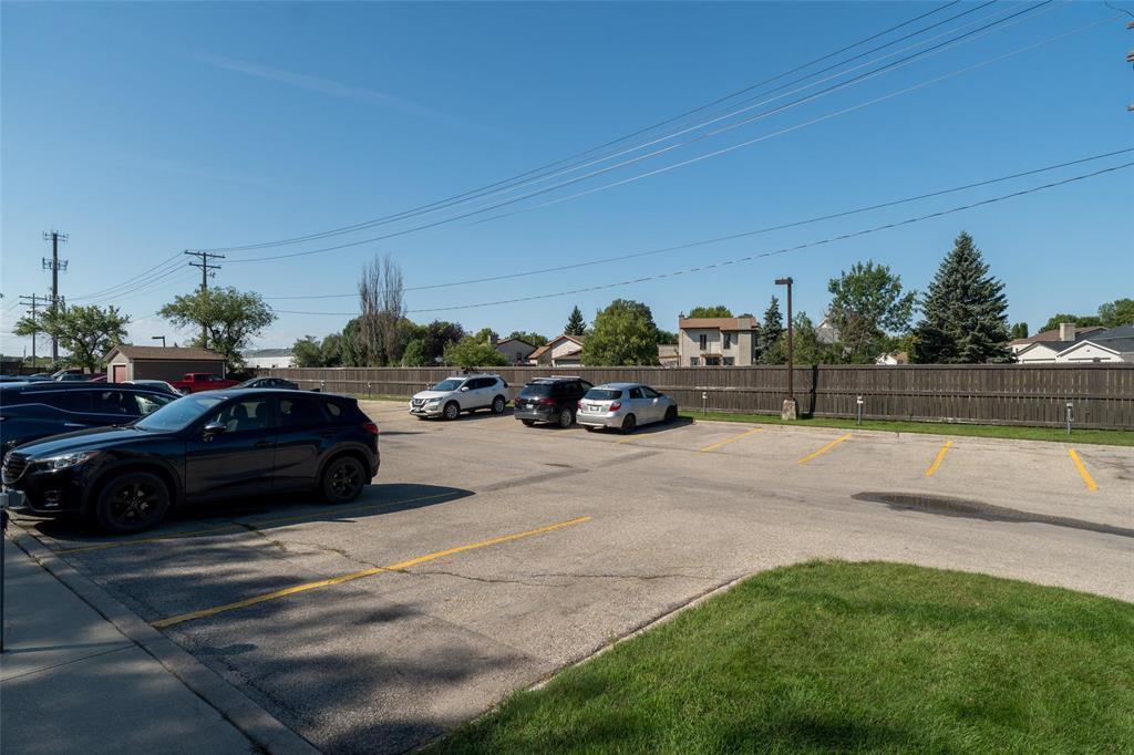 Photo 3 of 740 3085 Pembina Highway, Winnipeg MB