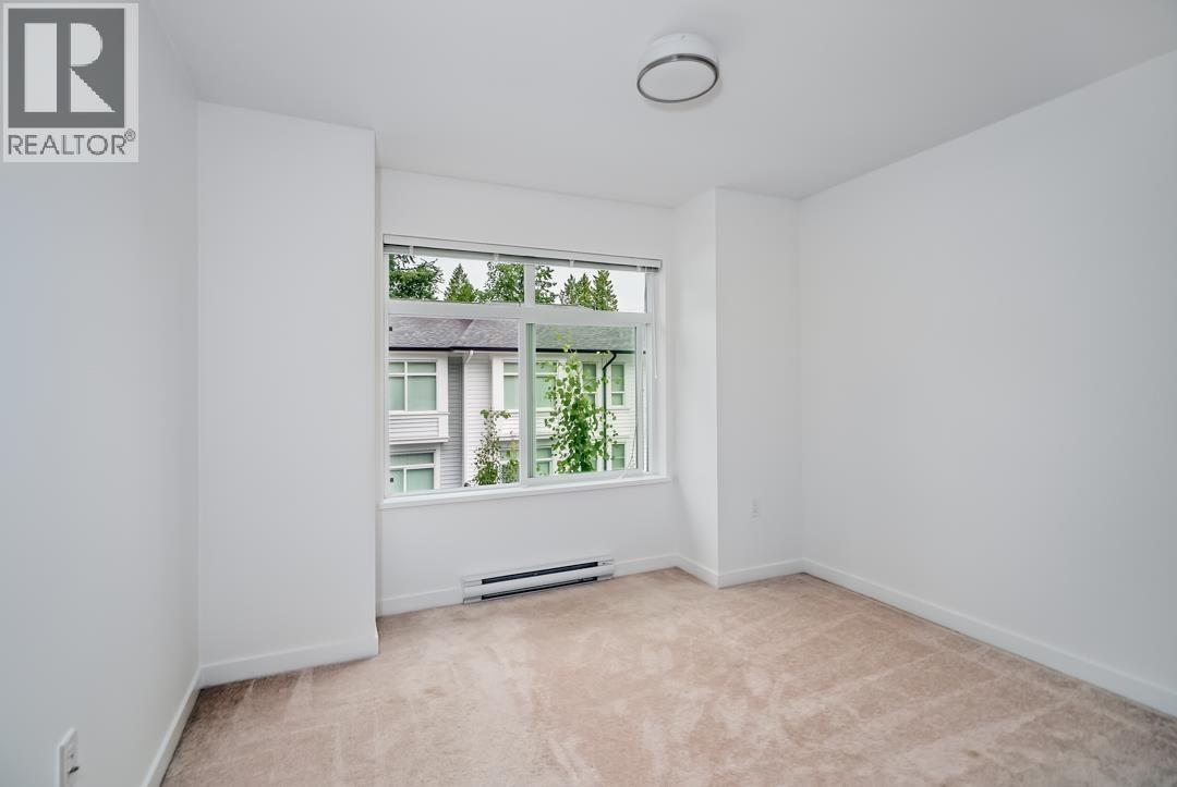 Photo 11 of 41 19696 Hammond Road, Pitt Meadows BC