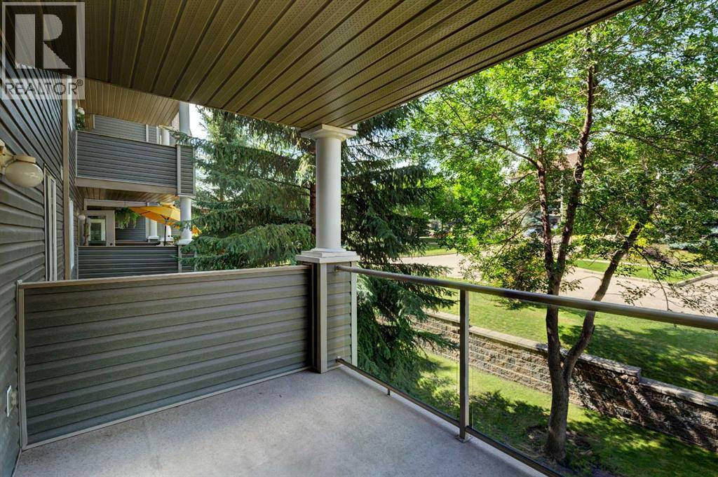 Photo 31 of 3211 Millrise Point Sw, Calgary AB
