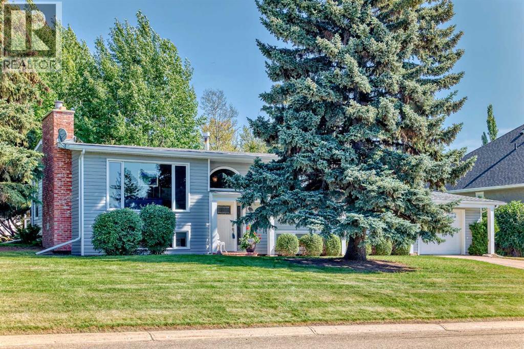 Photo 1 of 3919 39 Street Close, Ponoka AB
