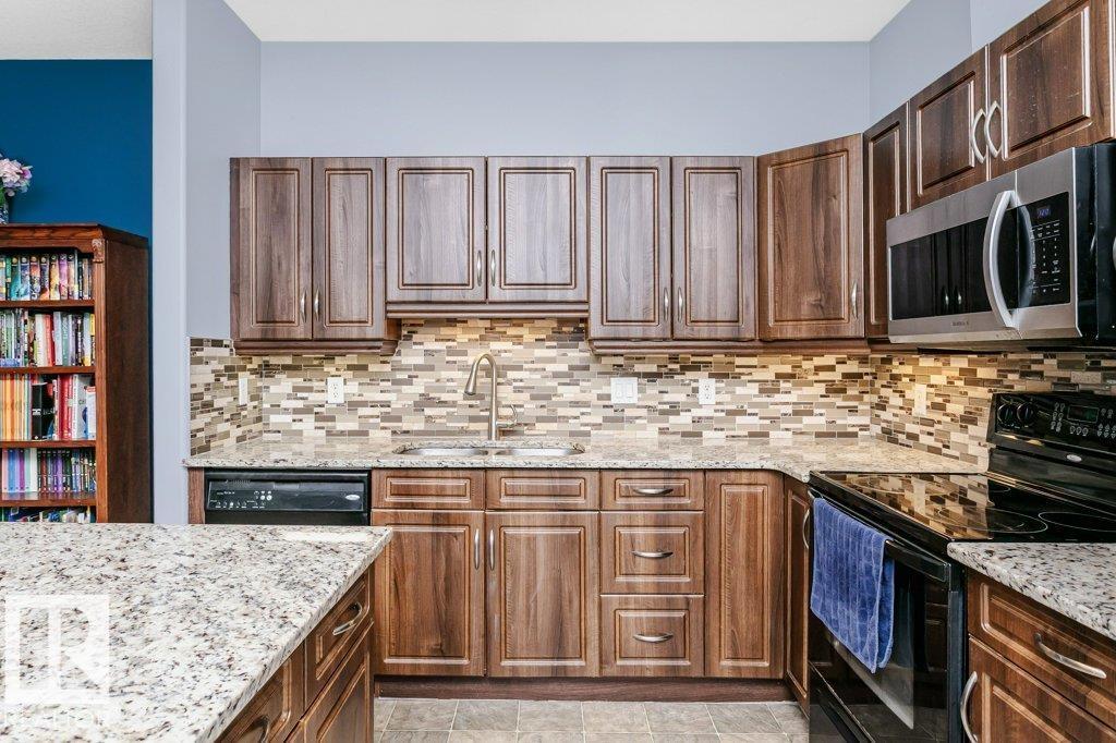 Photo 15 of 119 2503 Hanna Cr Nw, Edmonton AB