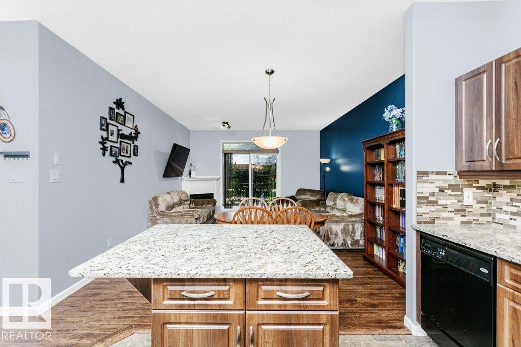 Photo 17 of 119 2503 Hanna Cr Nw, Edmonton AB
