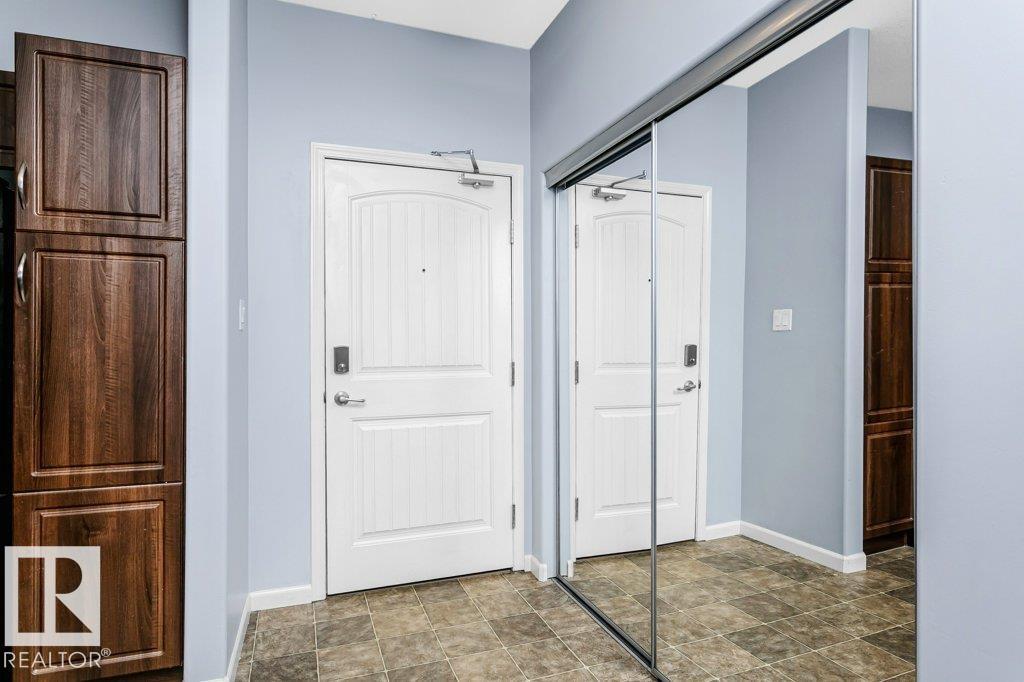 Photo 9 of 119 2503 Hanna Cr Nw, Edmonton AB