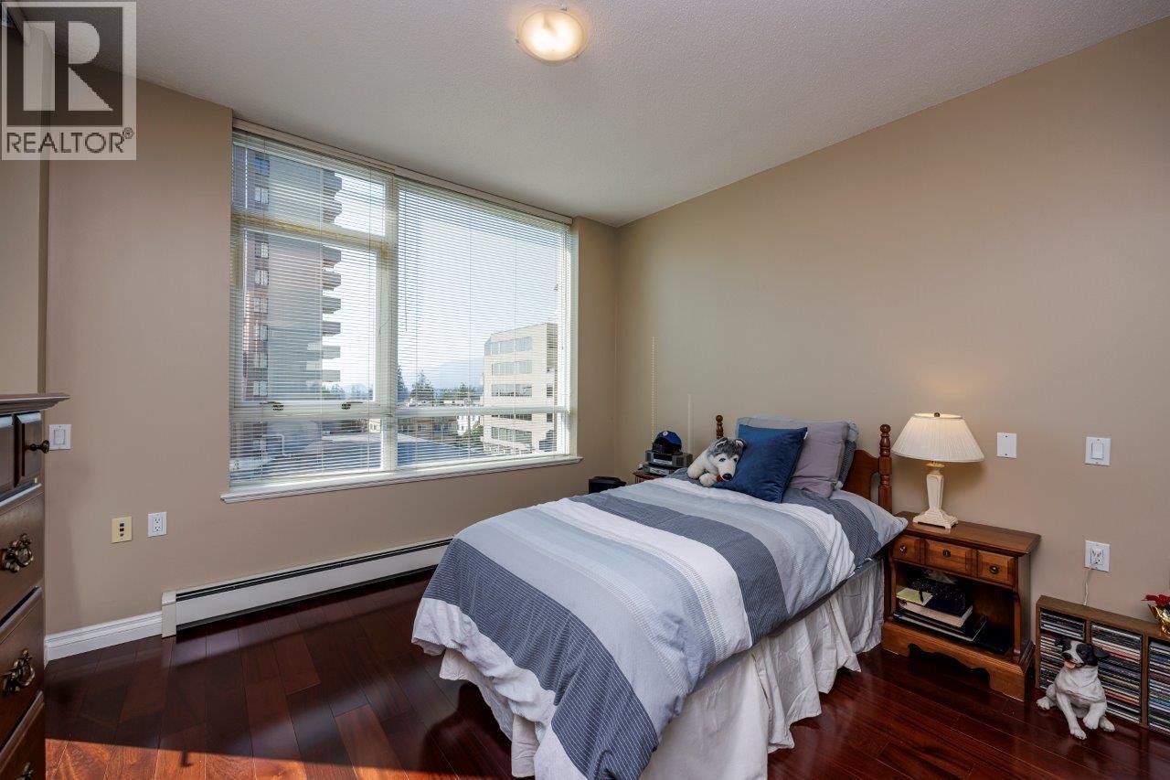 Photo 13 of 301 120 W 16th Street, North Vancouver BC