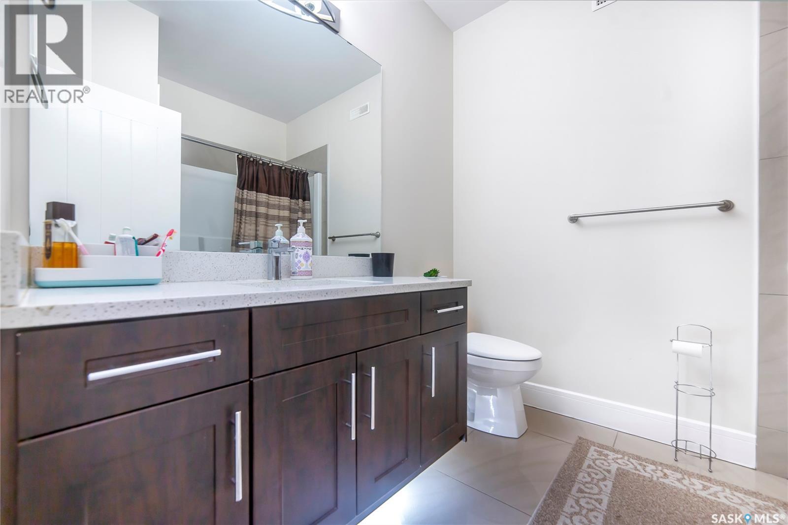 Photo 15 of 211 Settler Crescent, Warman SK