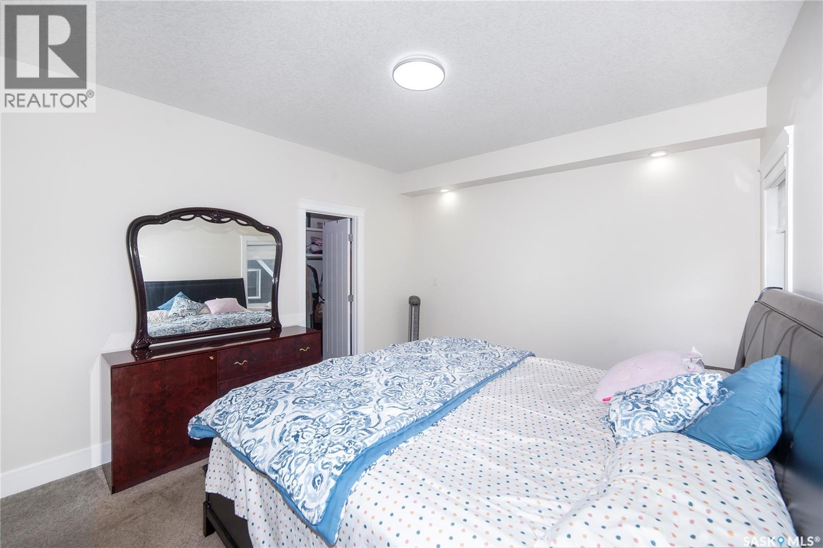 Photo 19 of 211 Settler Crescent, Warman SK