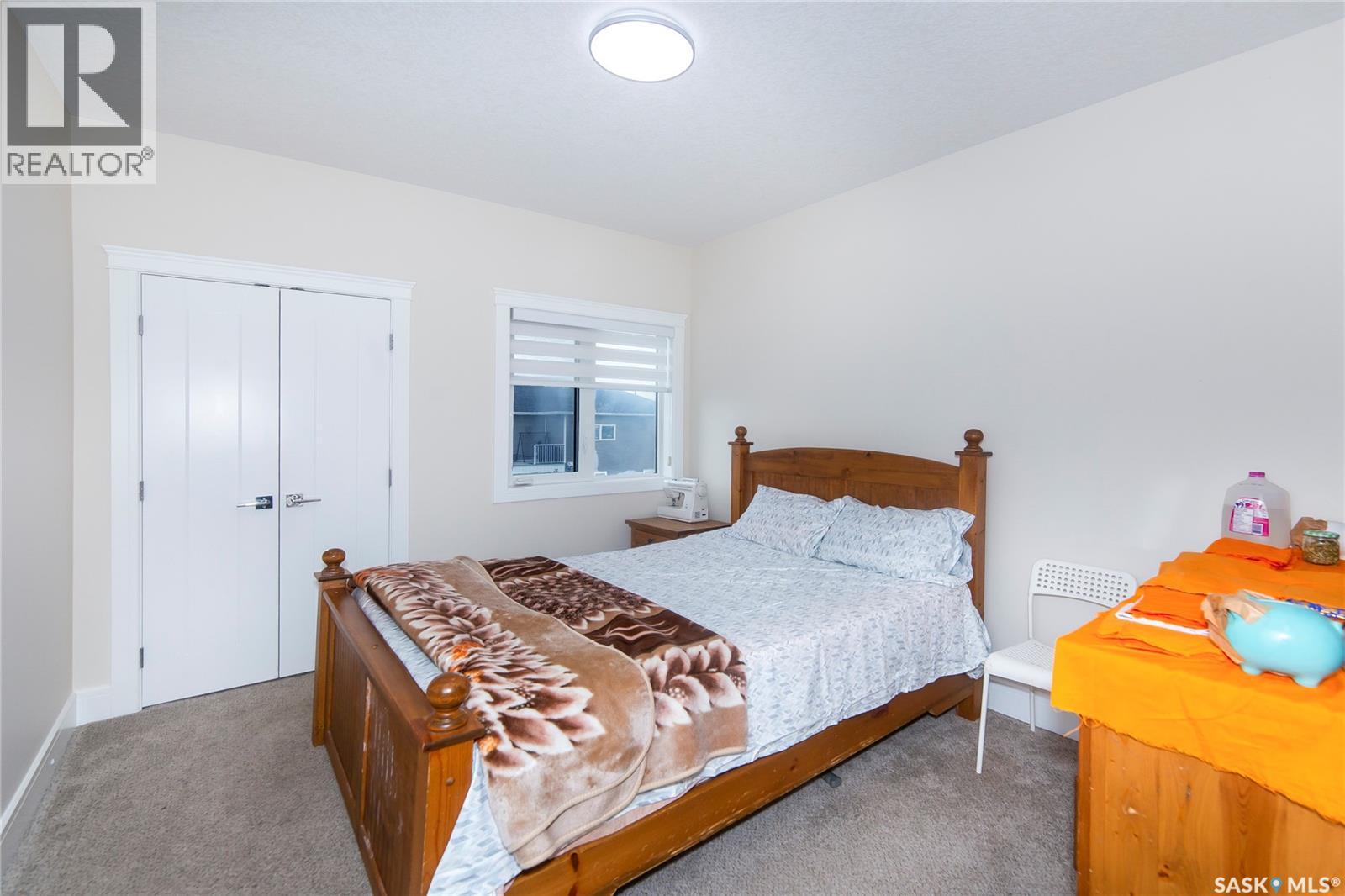 Photo 23 of 211 Settler Crescent, Warman SK