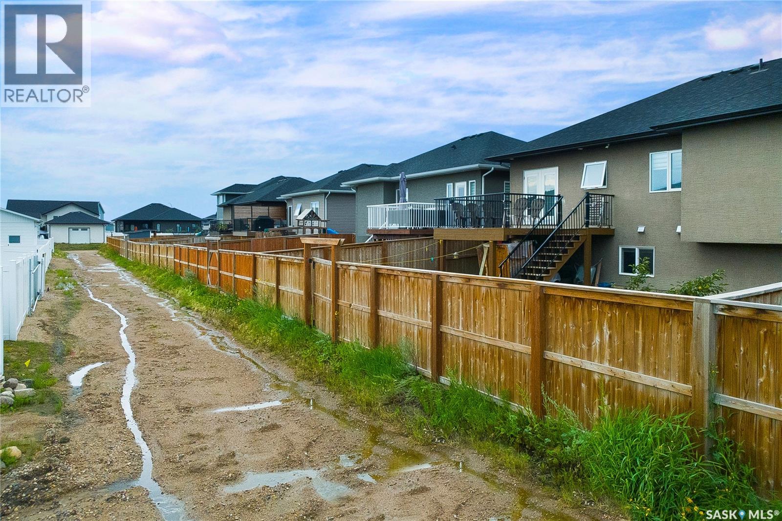Photo 47 of 211 Settler Crescent, Warman SK