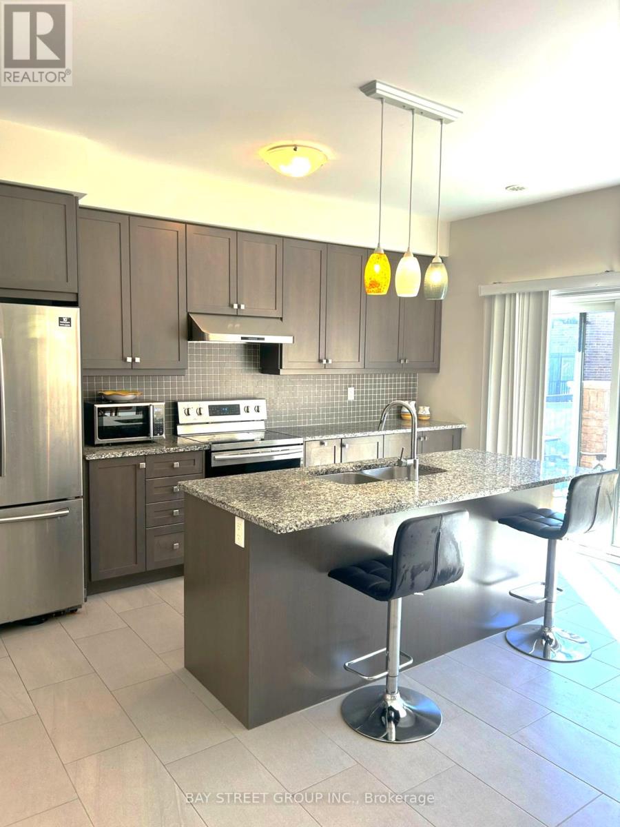 Photo 18 of 35 George Peach Avenue, Markham ON
