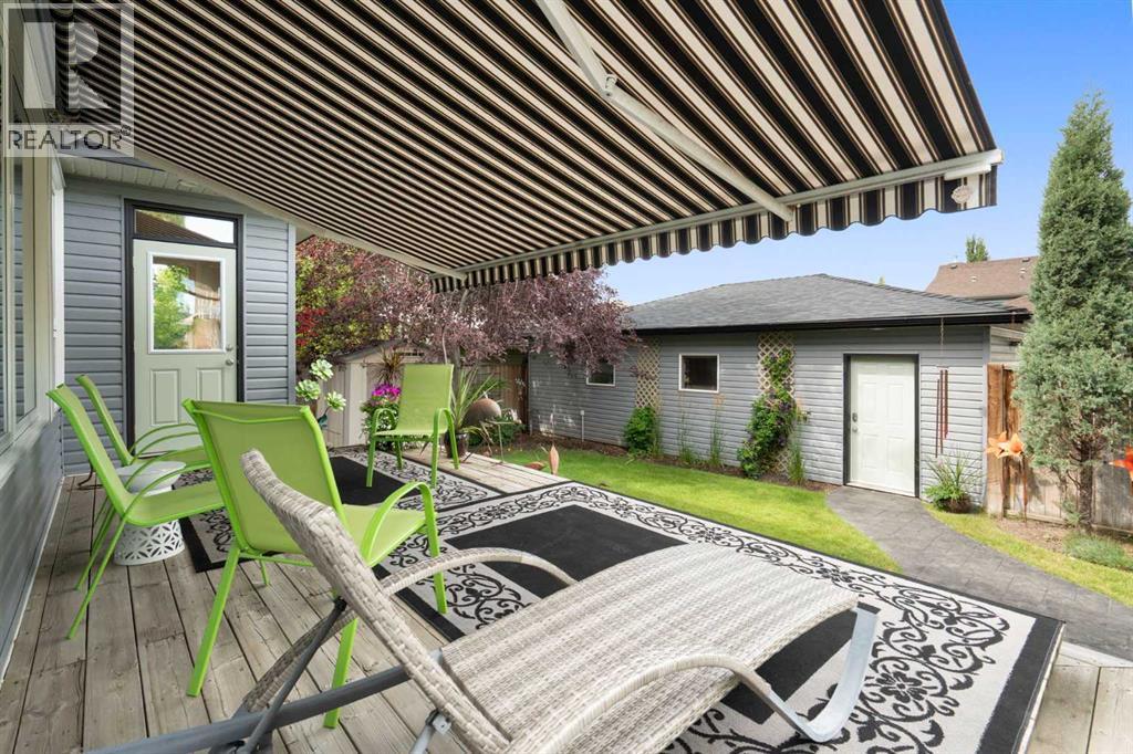 Single Family House for Sale in  Prestwick Estate Link SE McKenzie Towne Calgary 
