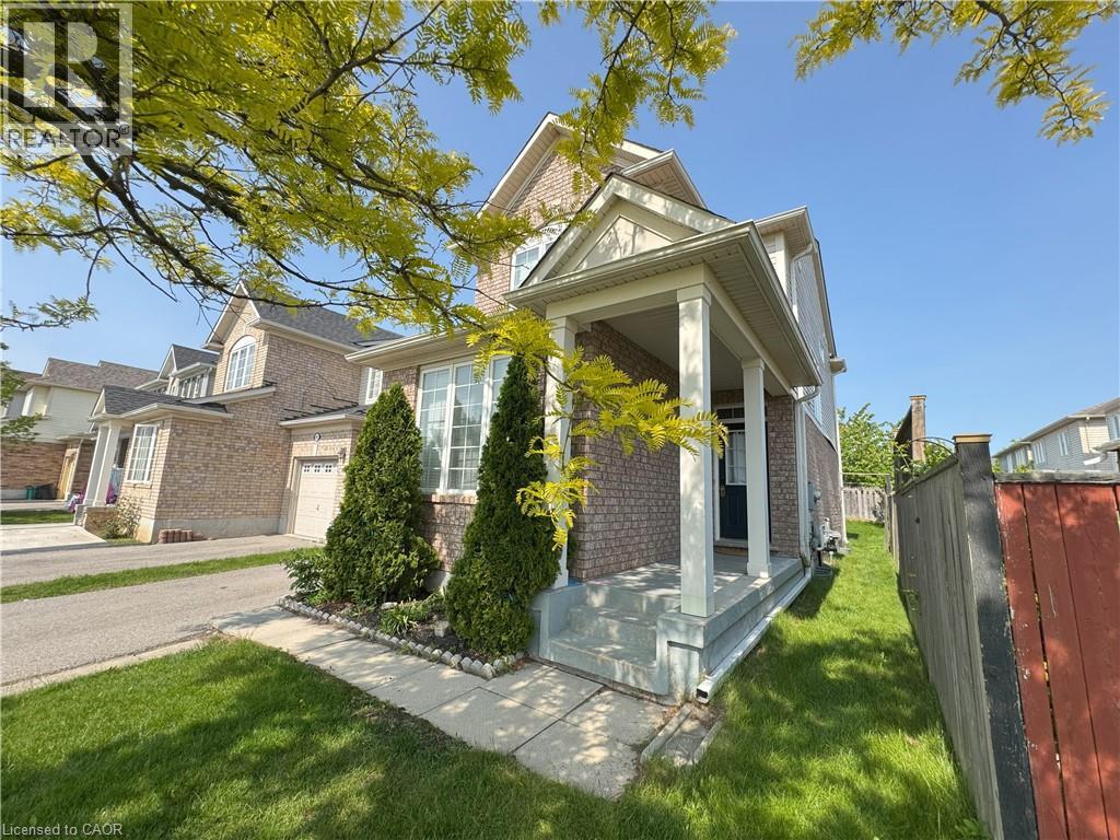 Photo 5 of 461 Garth Massey Drive, Cambridge ON