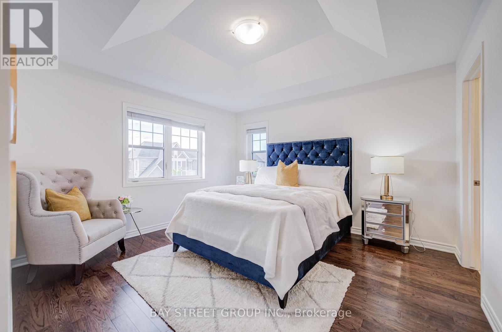Photo 24 of 160 Westfield Drive, Whitby ON