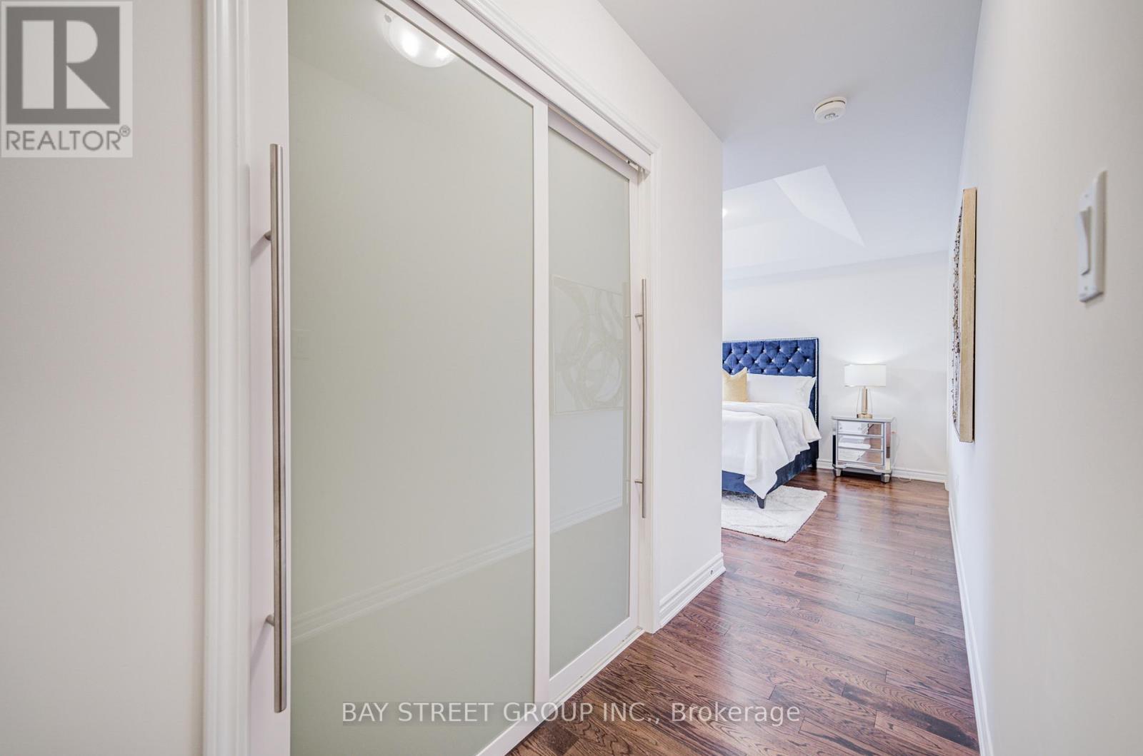 Photo 23 of 160 Westfield Drive, Whitby ON