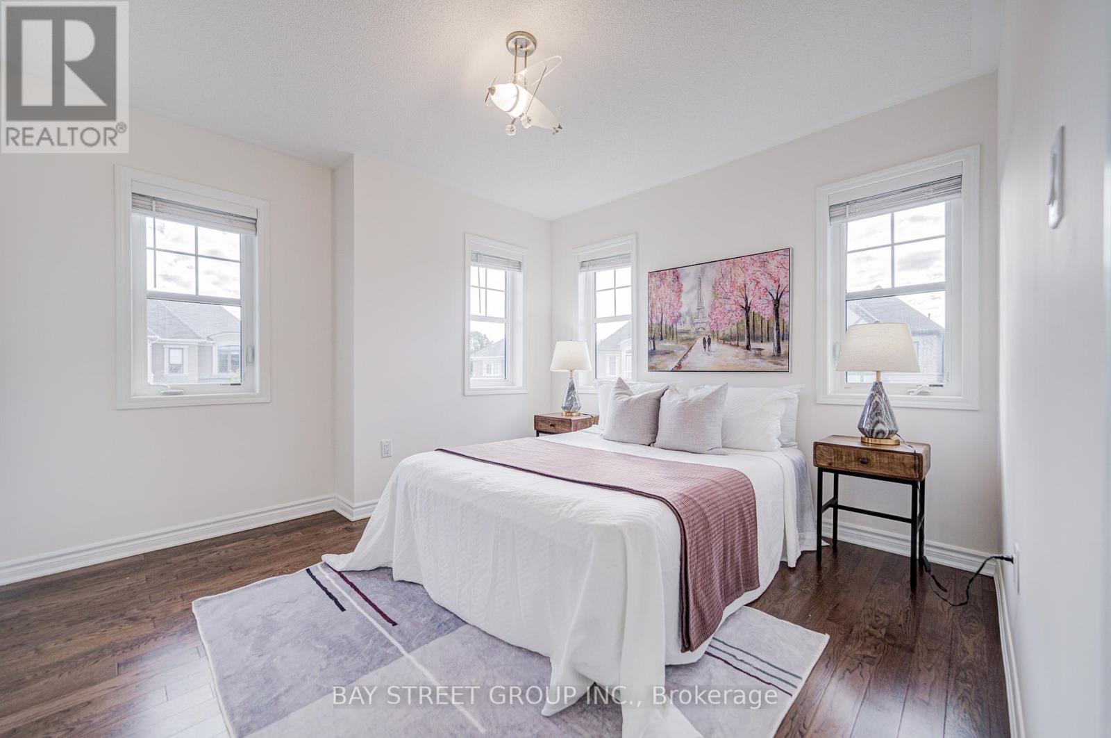 Photo 30 of 160 Westfield Drive, Whitby ON