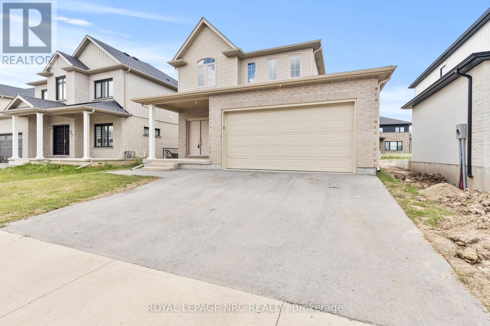 Photo 1 of 25 Autumn Avenue, Thorold ON
