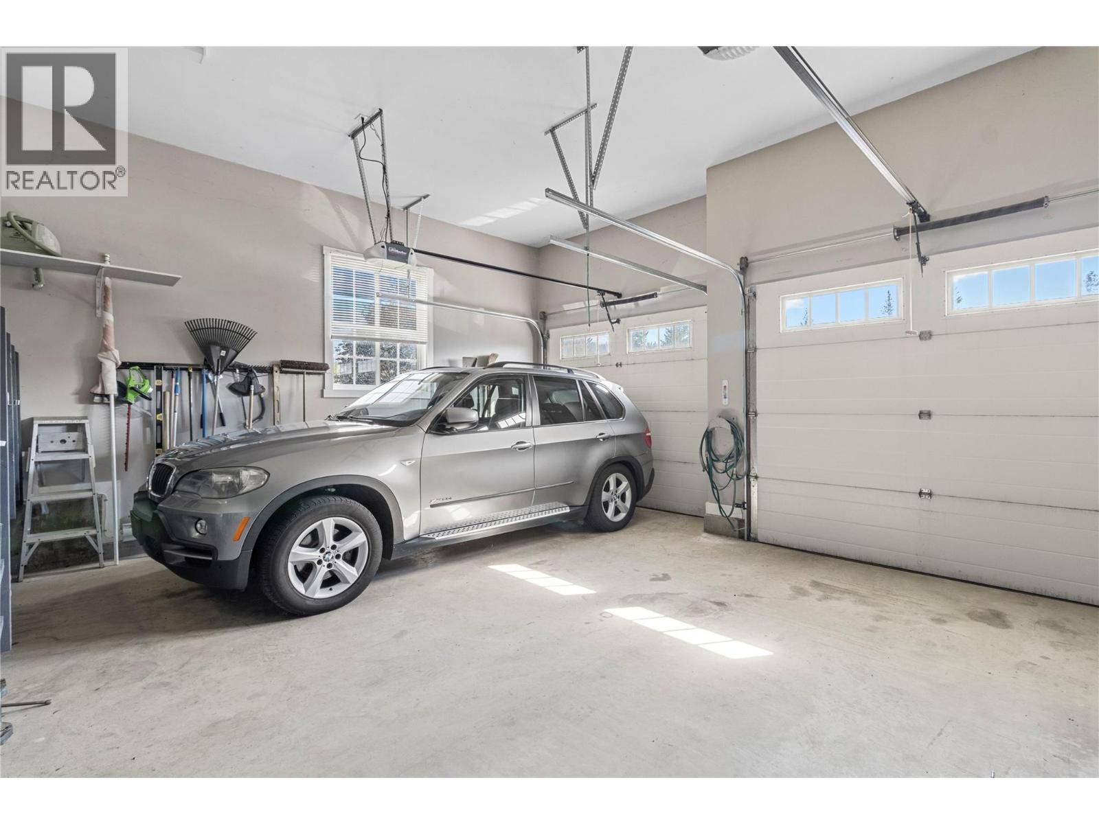 2734 Golf Course Drive, Blind Bay