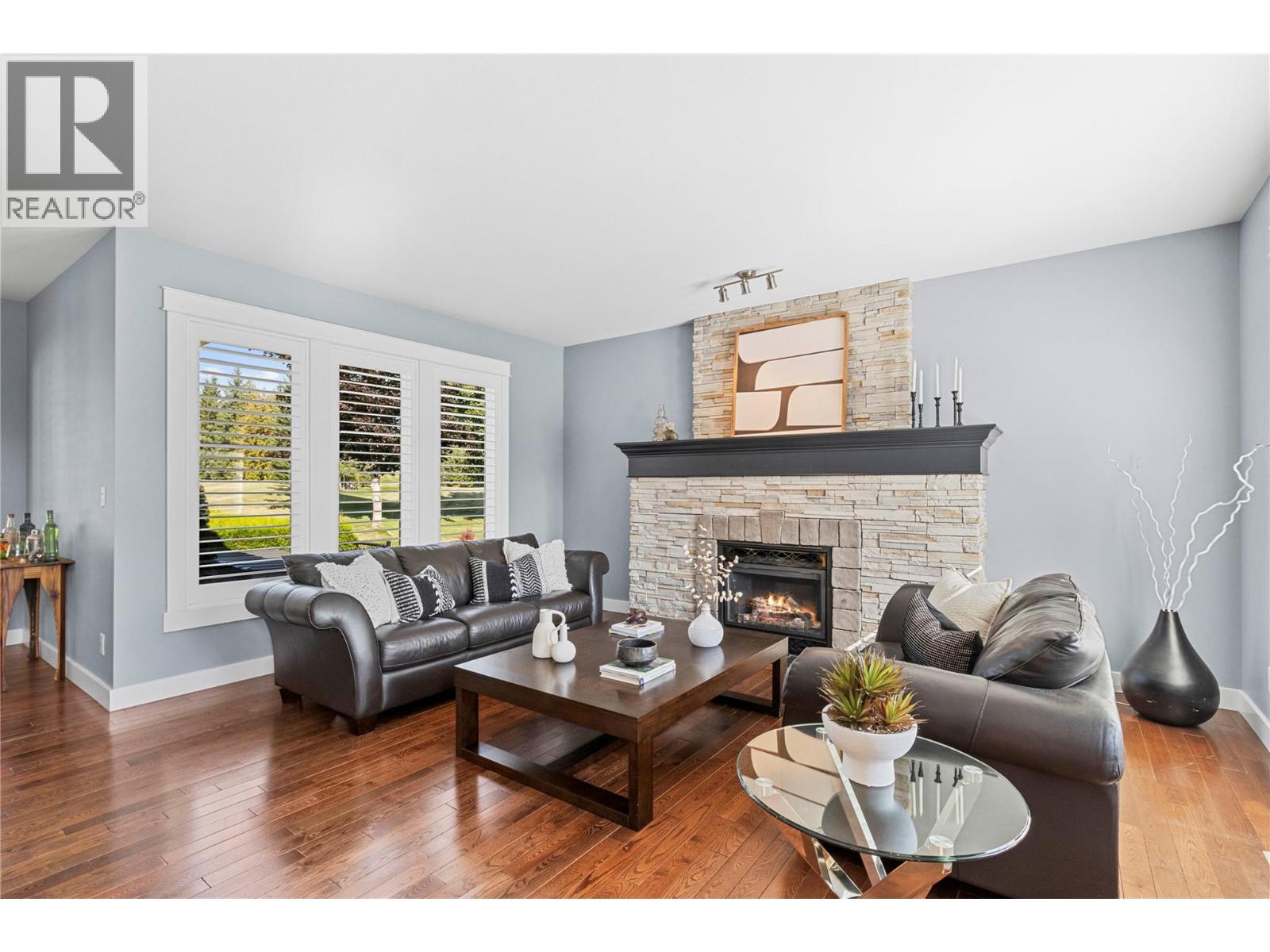 2734 Golf Course Drive, Blind Bay