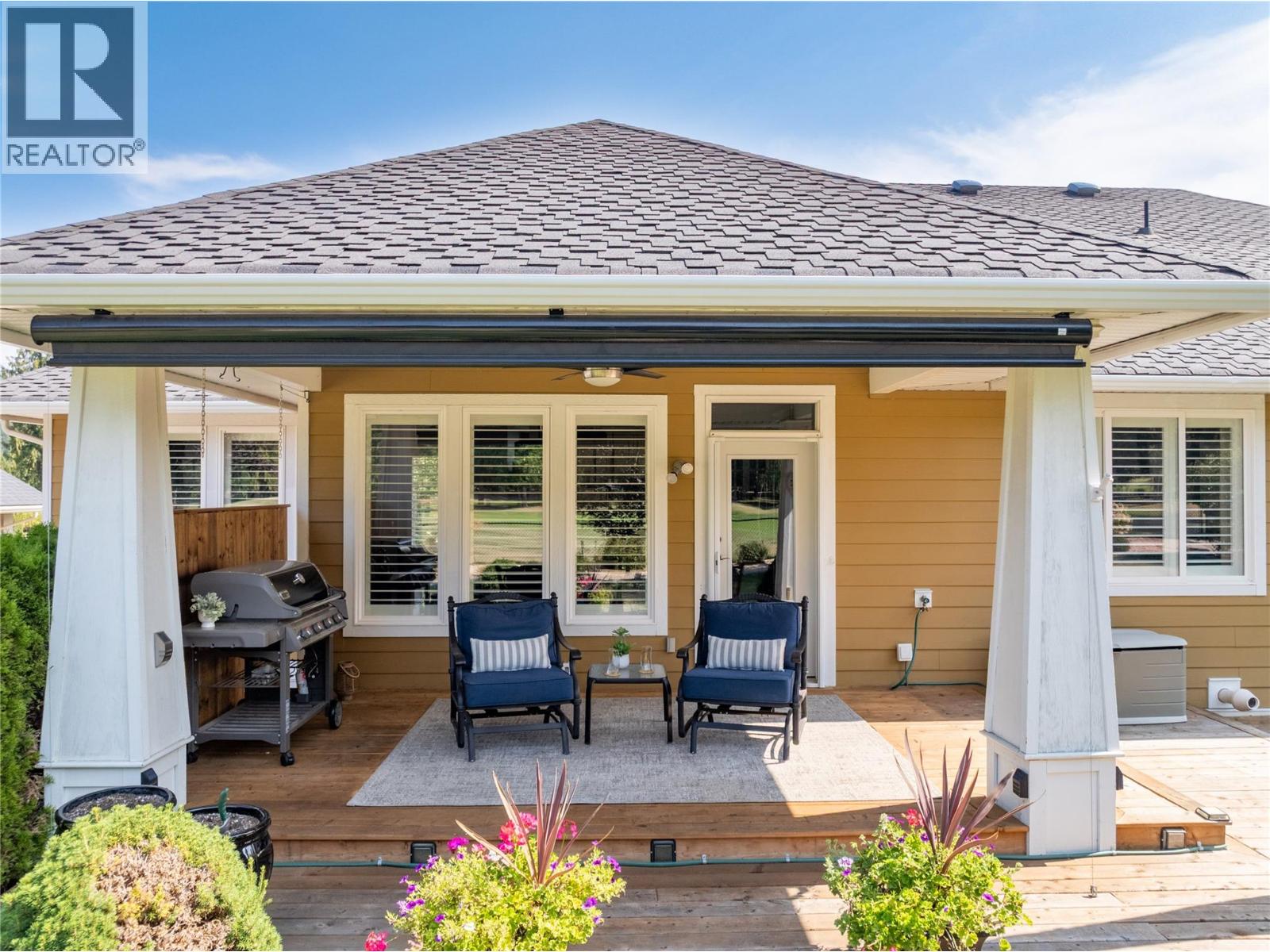 2734 Golf Course Drive, Blind Bay