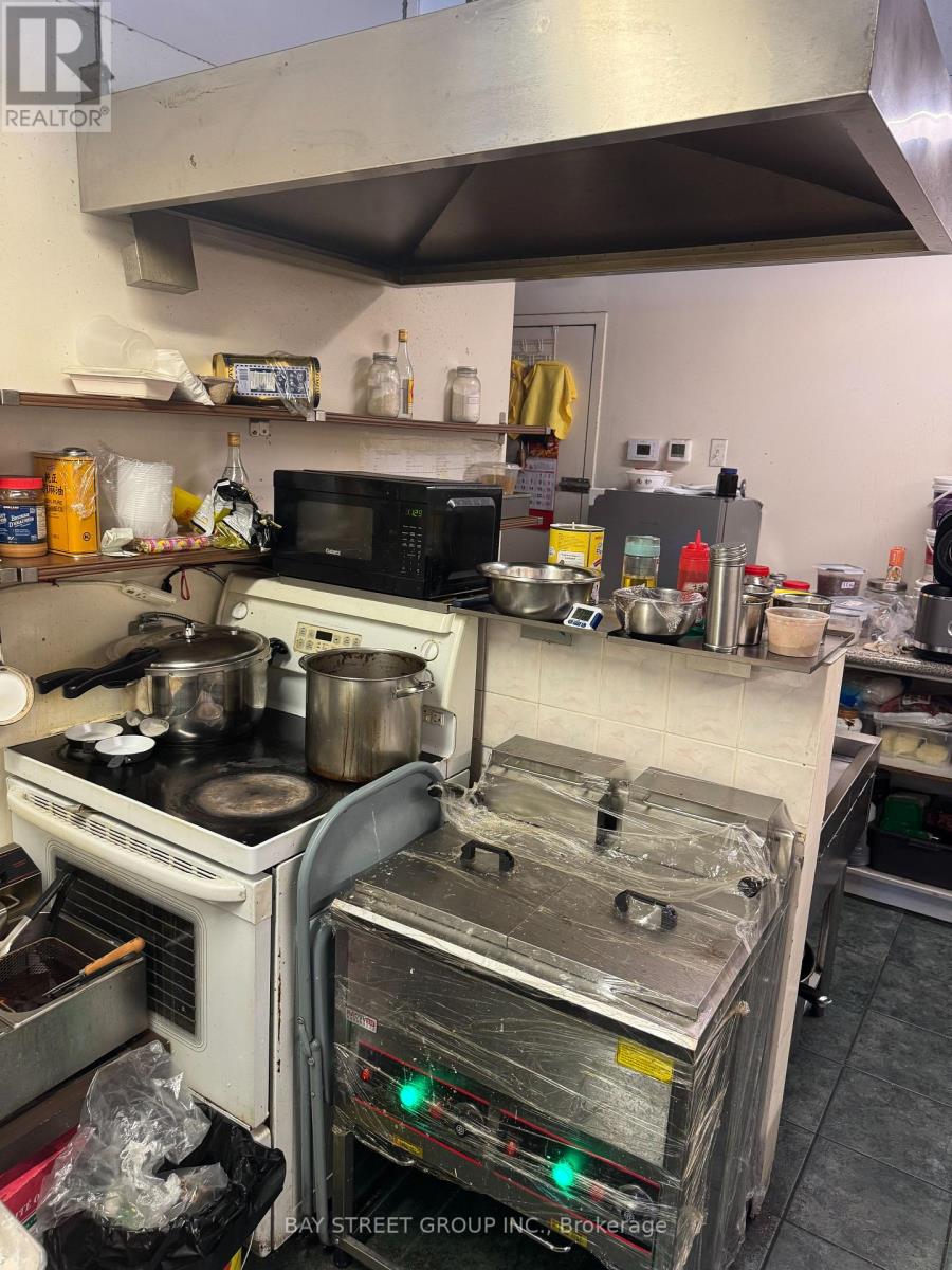 Photo 10 of G 9 G 10 8 Glen Watford Drive, Toronto ON